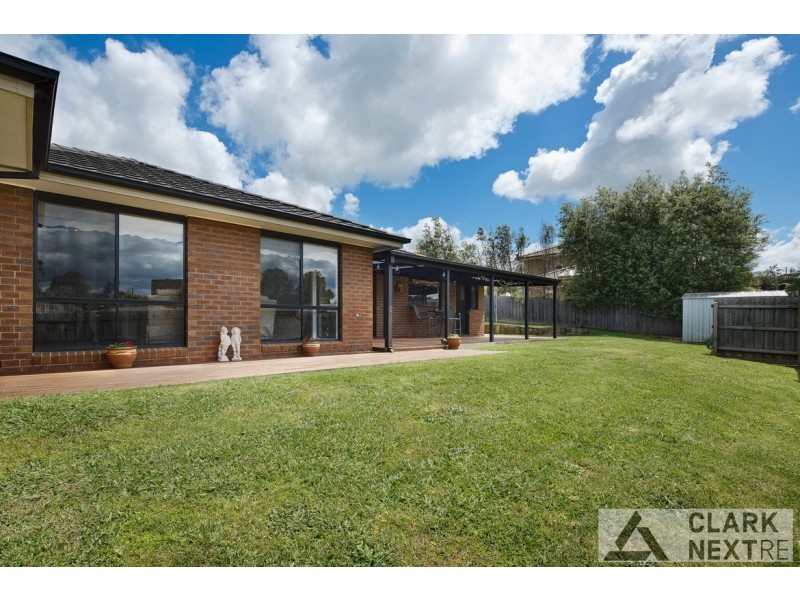 12 McMillan Drive, Warragul VIC 3820