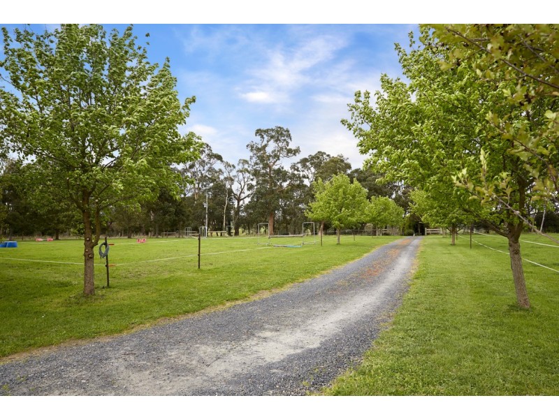 870 Main South Road, Drouin South VIC 3818