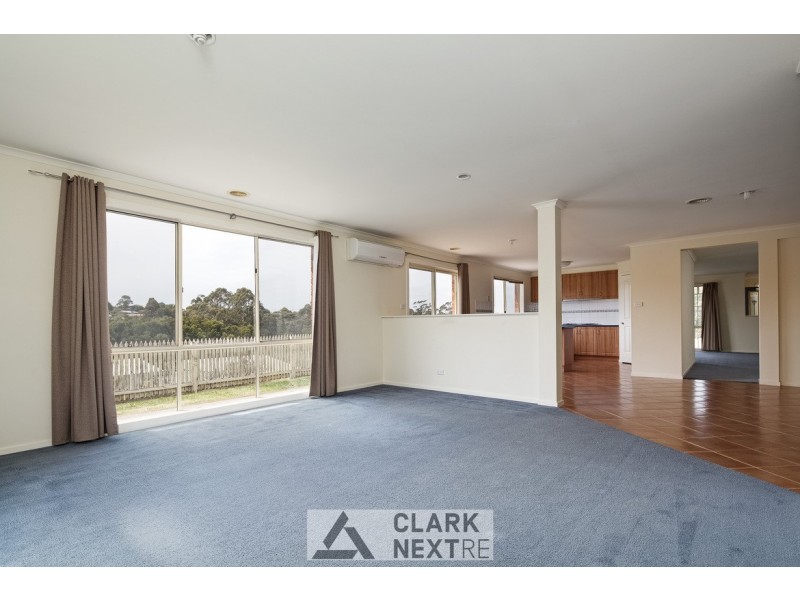 11 Deakin Court, Warragul VIC 3820