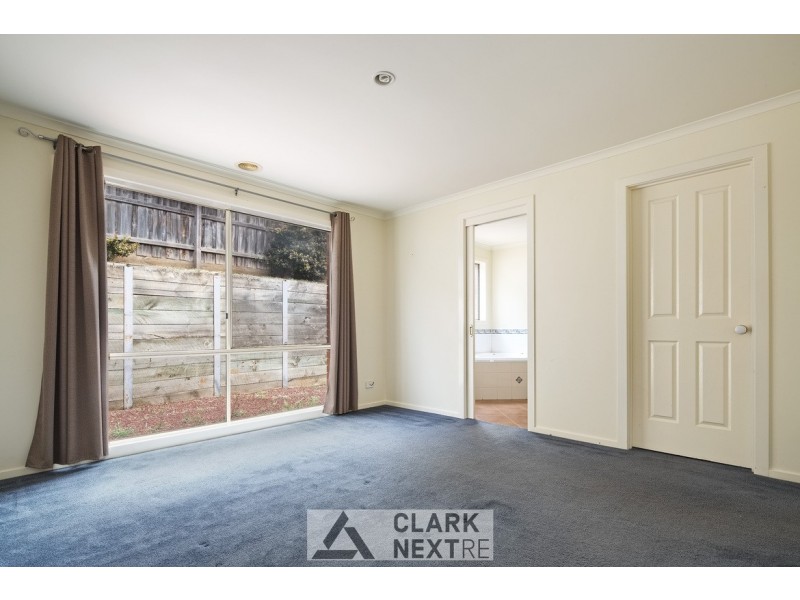 11 Deakin Court, Warragul VIC 3820