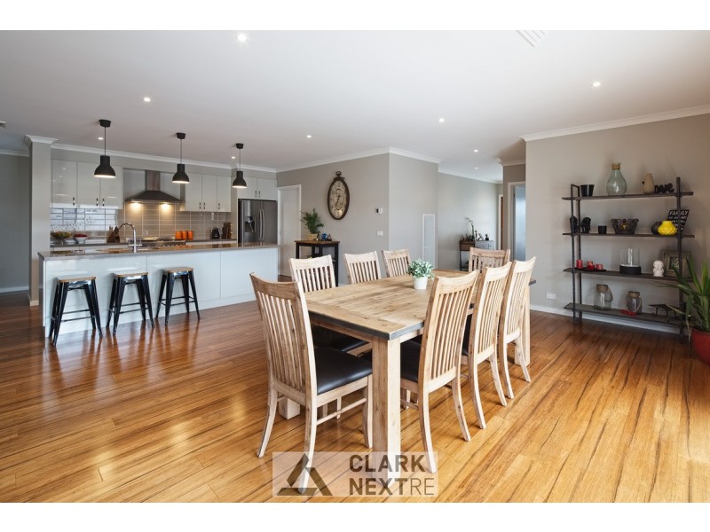 141 Twin Ranges Drive, Warragul VIC 3820