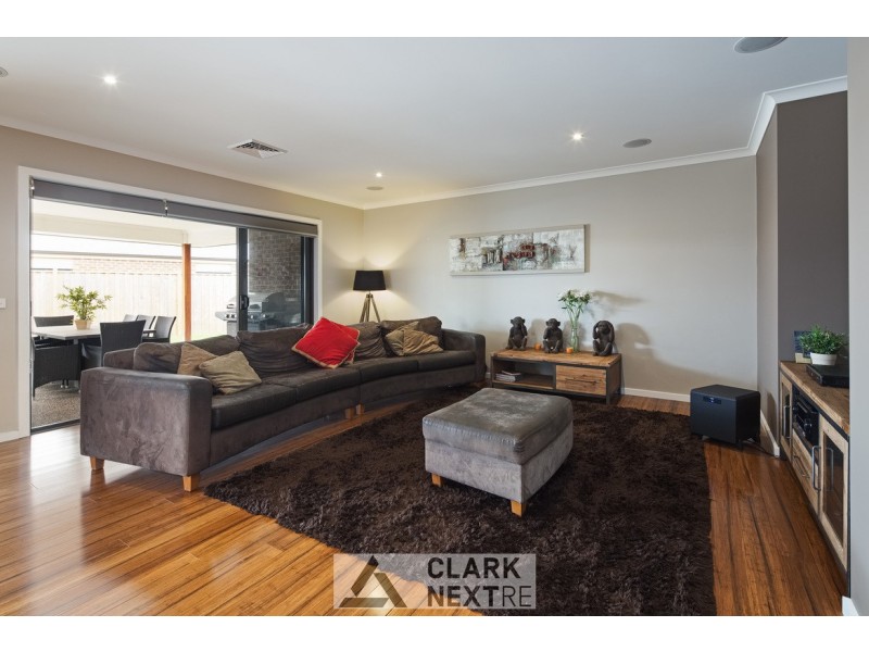 141 Twin Ranges Drive, Warragul VIC 3820