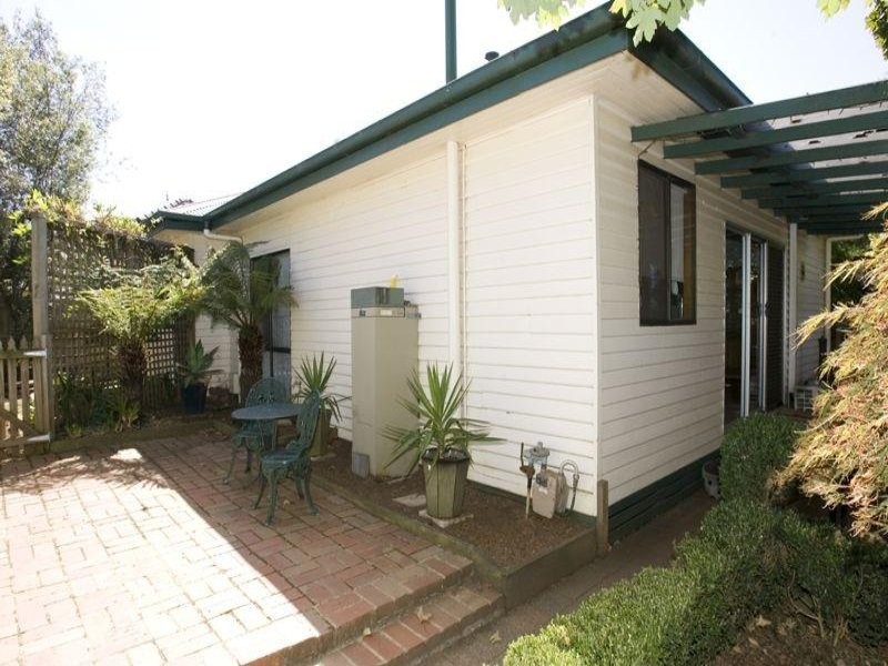 9 Davies Street, Warragul VIC 3820