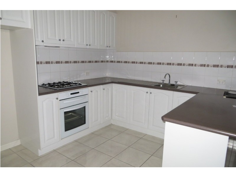 1/18 Montrose Street, Warragul VIC 3820