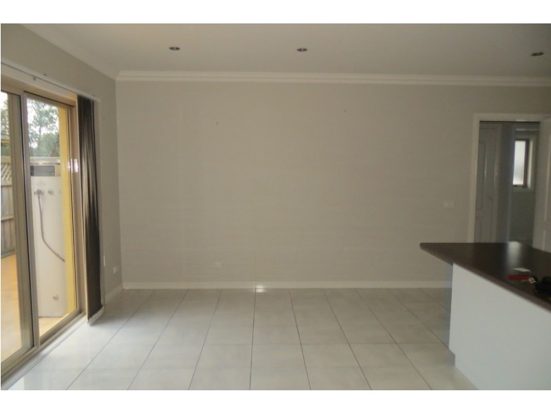 1/18 Montrose Street, Warragul VIC 3820