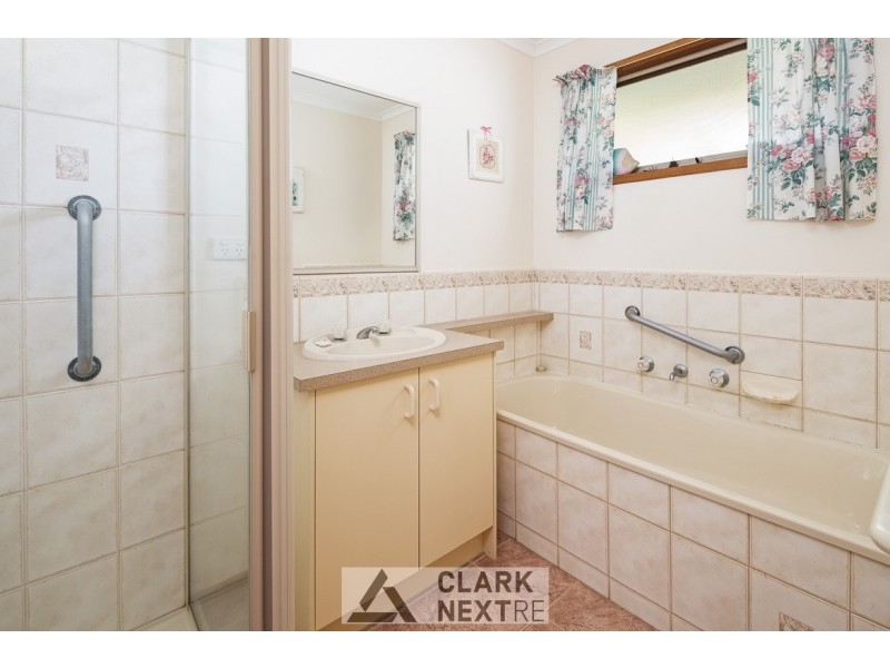 6 Flaxmill Close, Drouin VIC 3818