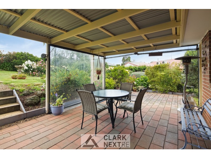 6 Flaxmill Close, Drouin VIC 3818