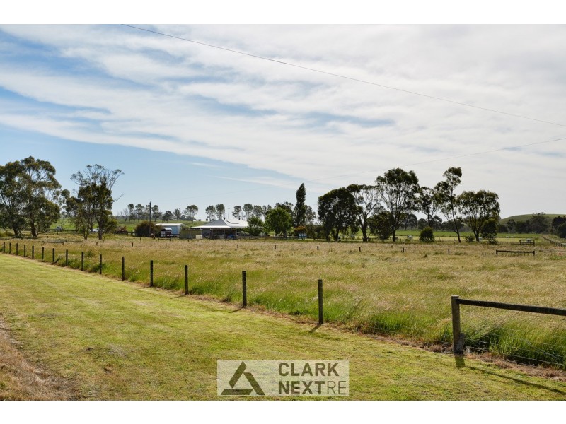 1370 Main South Road, Hallora VIC 3818