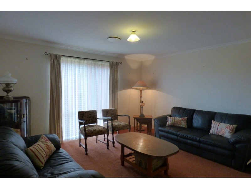 1 Gwinear Court, Warragul VIC 3820