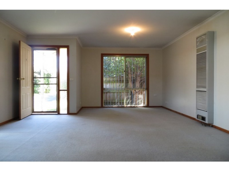 2/6 Melanie Drive, Warragul VIC 3820