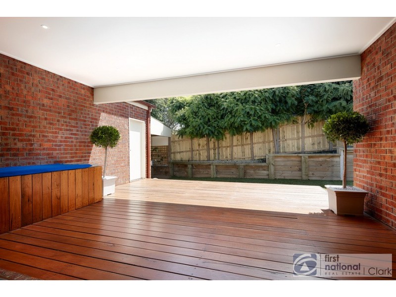 64 Charles Street, Warragul VIC 3820