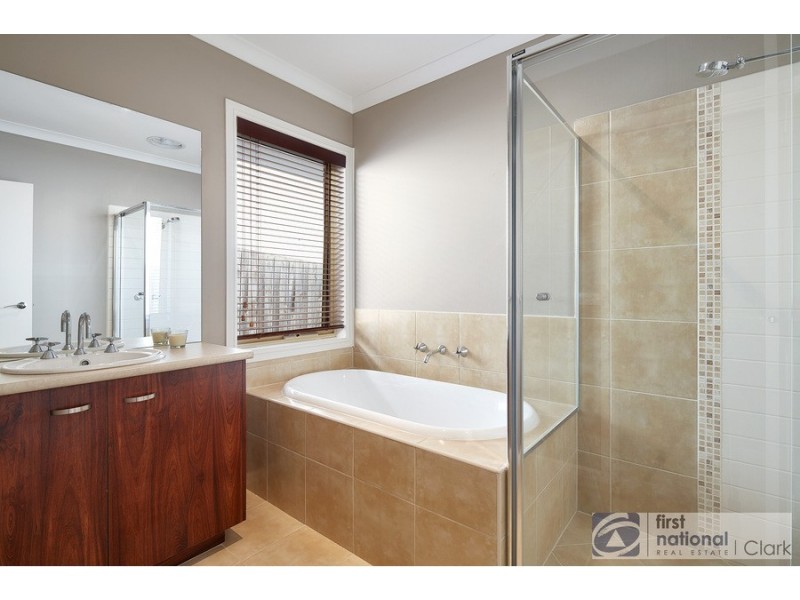 64 Charles Street, Warragul VIC 3820