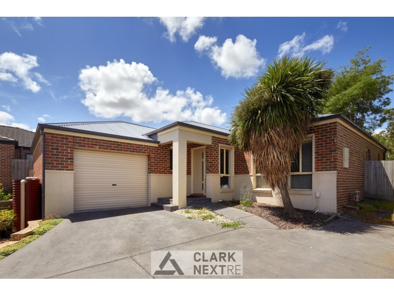 2/8 Stoll Street, Warragul VIC 3820
