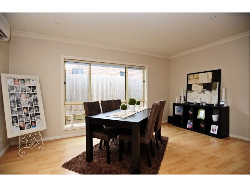 2/8 Stoll Street, Warragul VIC 3820