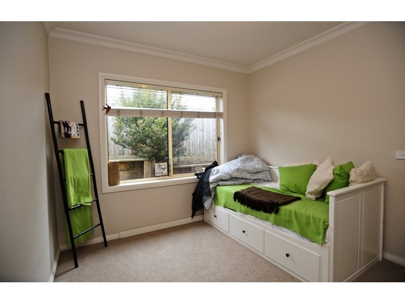 2/8 Stoll Street, Warragul VIC 3820