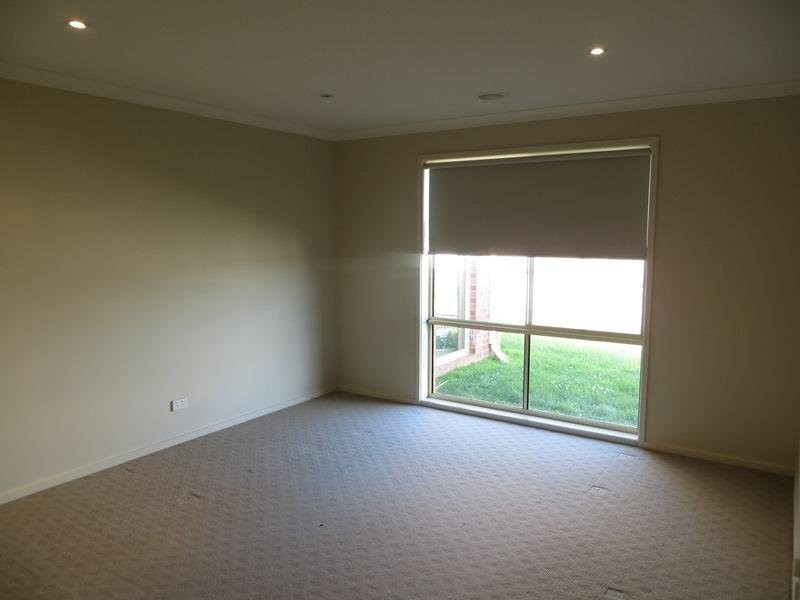 20 Bladen Street, Warragul VIC 3820