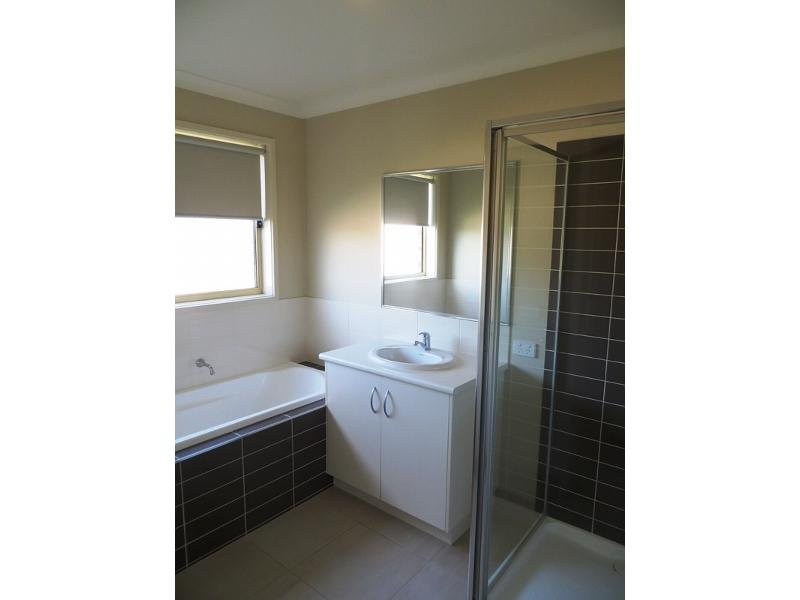 20 Bladen Street, Warragul VIC 3820