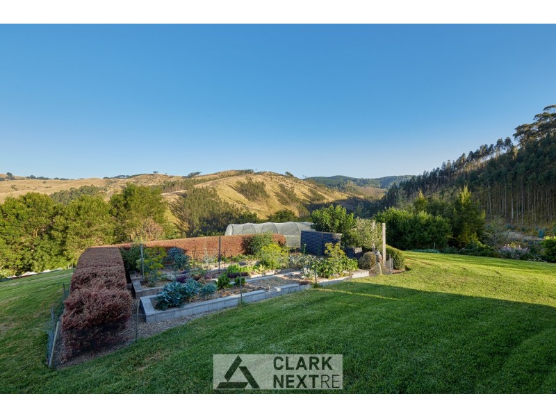 39 Clancys Cutting Road, Cloverlea VIC 3822