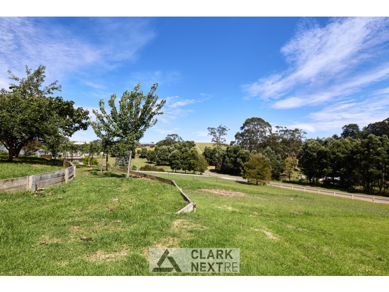22 Settlers Rise, Drouin VIC 3818