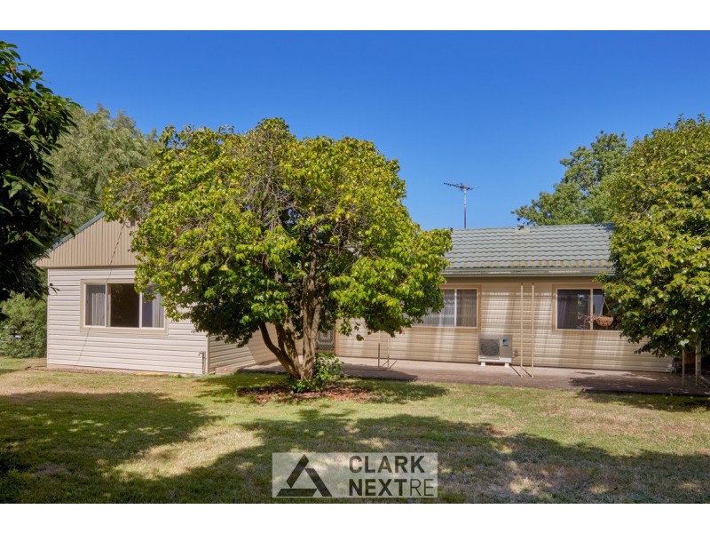 909 Princes Way, Drouin VIC 3818