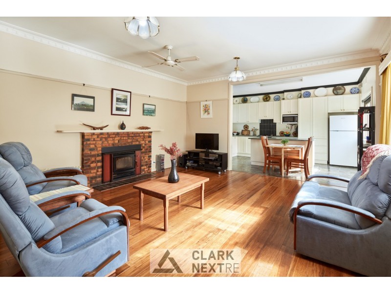 909 Princes Way, Drouin VIC 3818