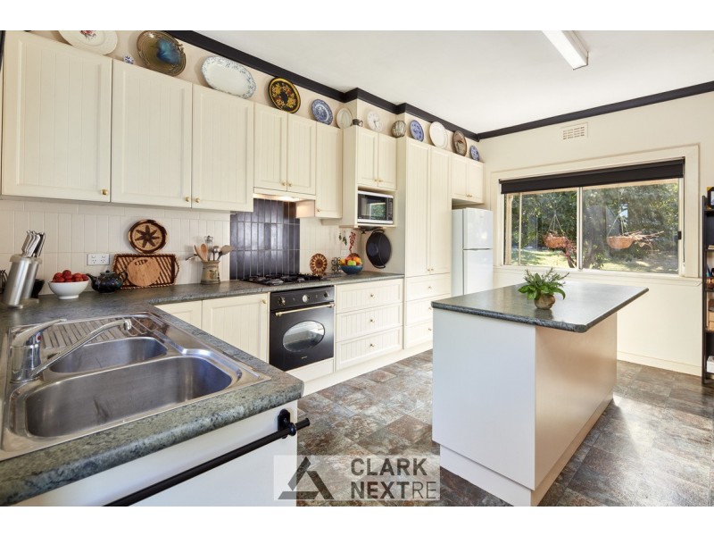 909 Princes Way, Drouin VIC 3818