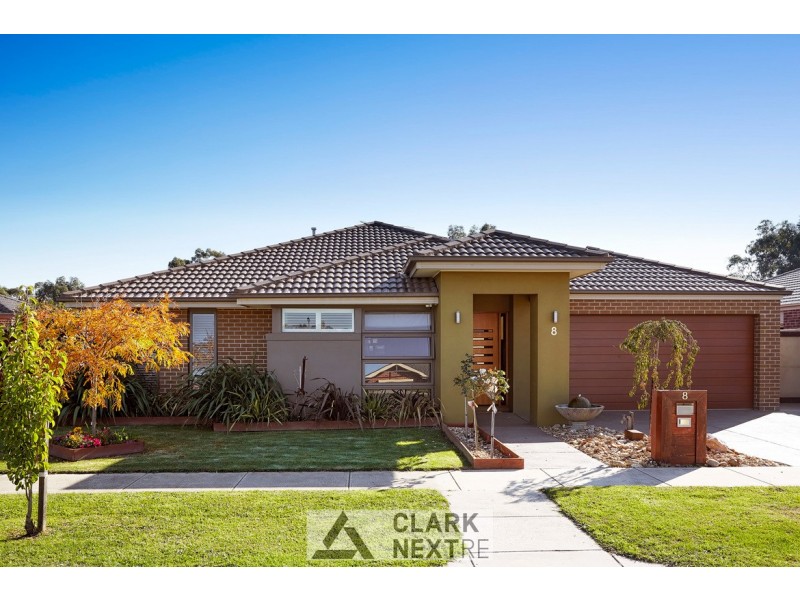 8 Wisteria Drive, Yarragon VIC 3823