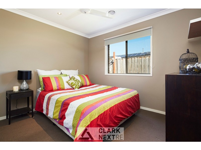 8 Wisteria Drive, Yarragon VIC 3823