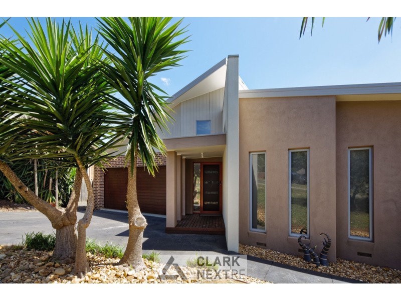 31 Willow Crescent, Warragul VIC 3820