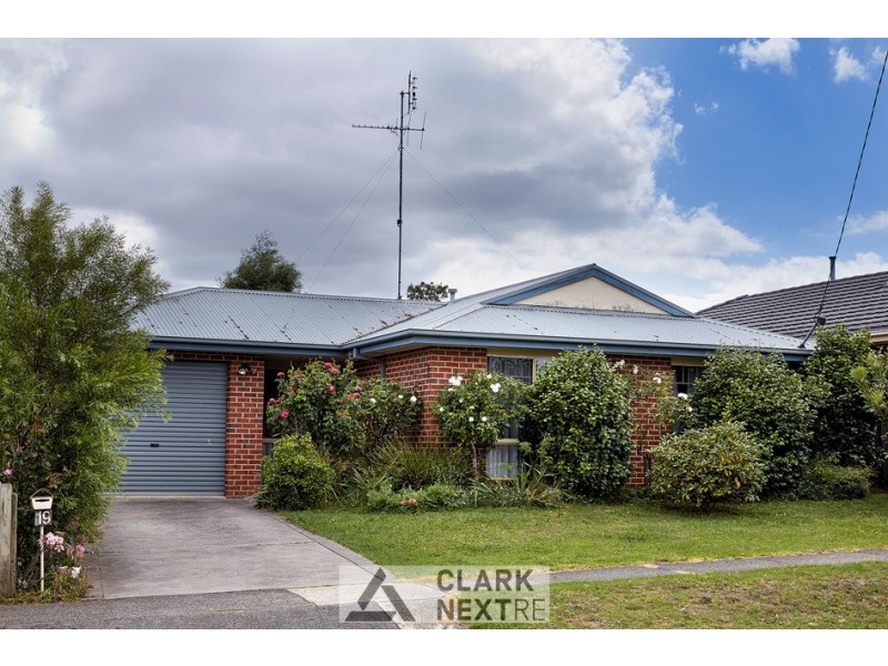 19 Stoffers Street, Warragul VIC 3820