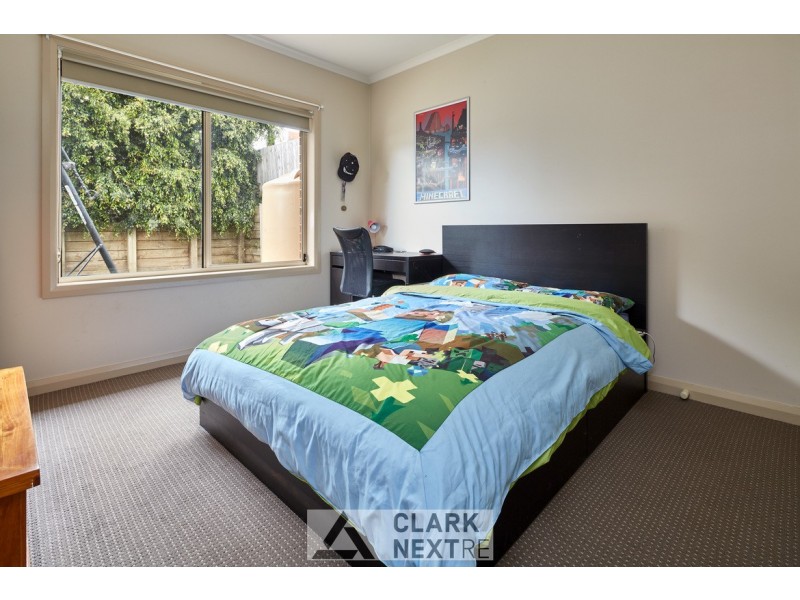 24 Willow Crescent, Warragul VIC 3820