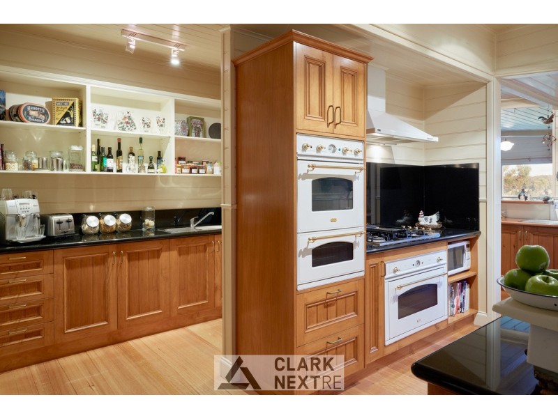 240 Williamsons Road, Nilma North VIC 3821