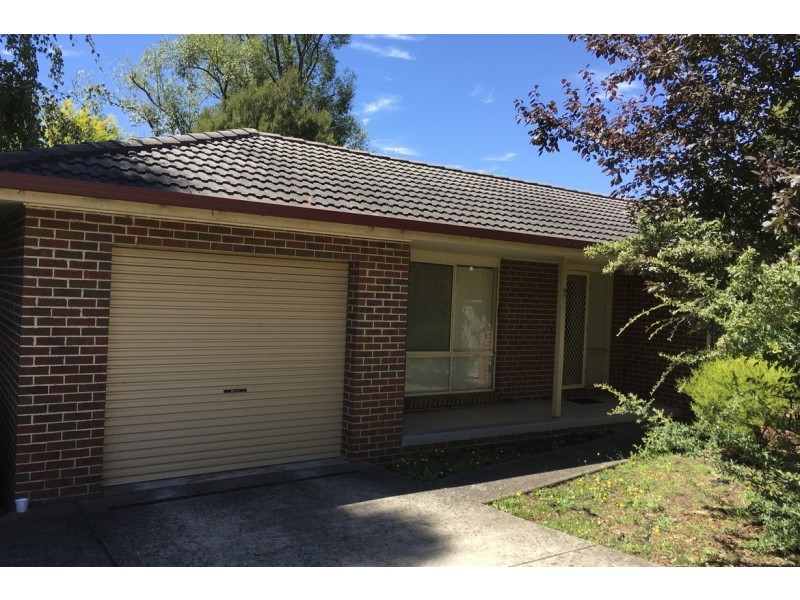 2/96 Burke Street, Warragul VIC 3820