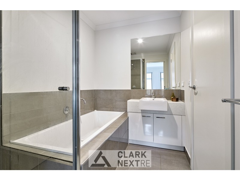2/225 Sutton Street, Warragul VIC 3820