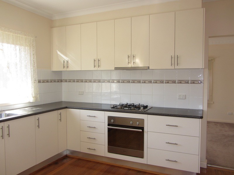 1/17 Henrietta Street, Warragul VIC 3820