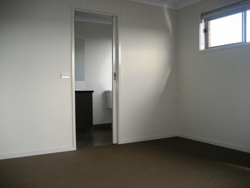 182 Twin Ranges Drive, Warragul VIC 3820