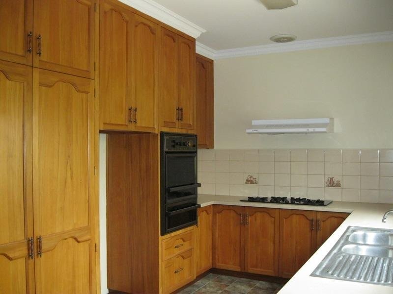 2 Somerset Drive, Warragul VIC 3820