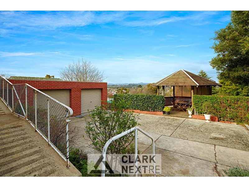 24 Clifford Street, Warragul VIC 3820