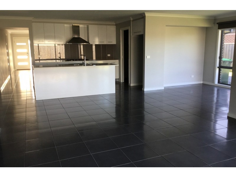 56 Davey Drive, Trafalgar VIC 3824