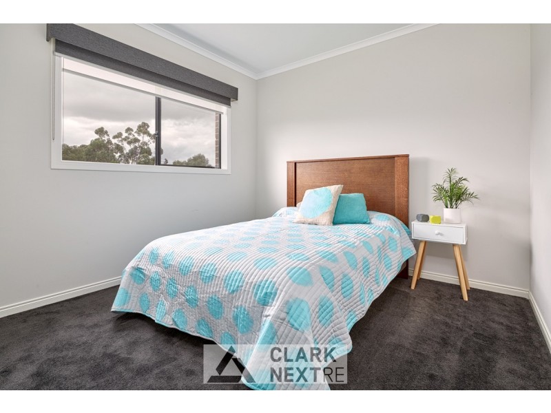38 Summerhill Boulevard, Drouin VIC 3818