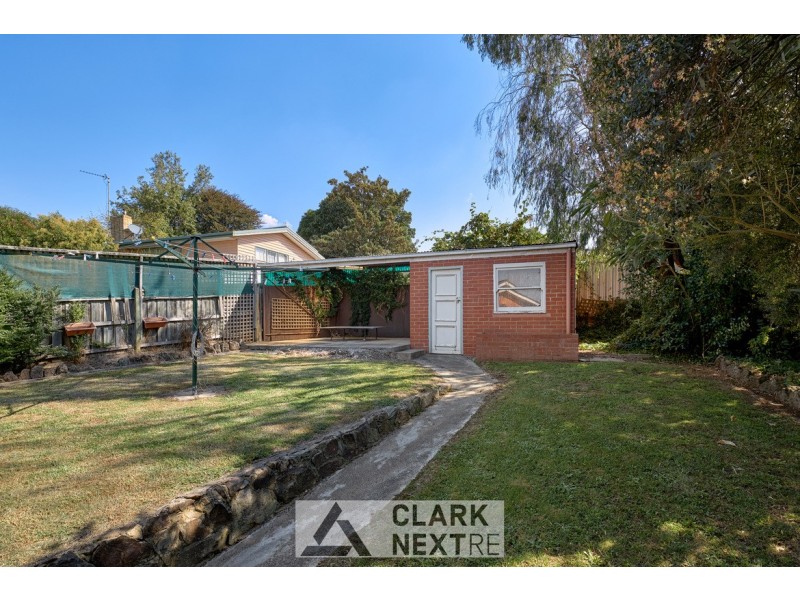 1 Valley View Street, Warragul VIC 3820