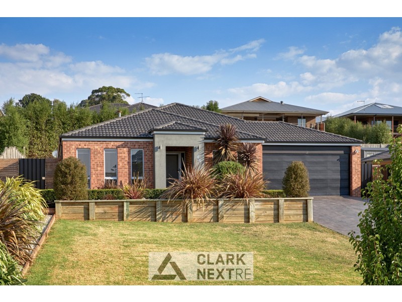 45 Grange Crescent, Warragul VIC 3820