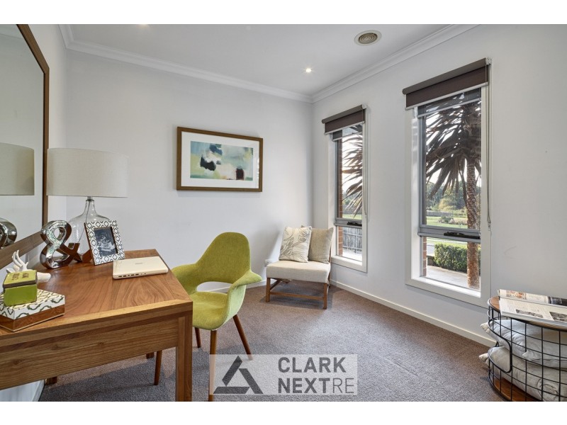 45 Grange Crescent, Warragul VIC 3820