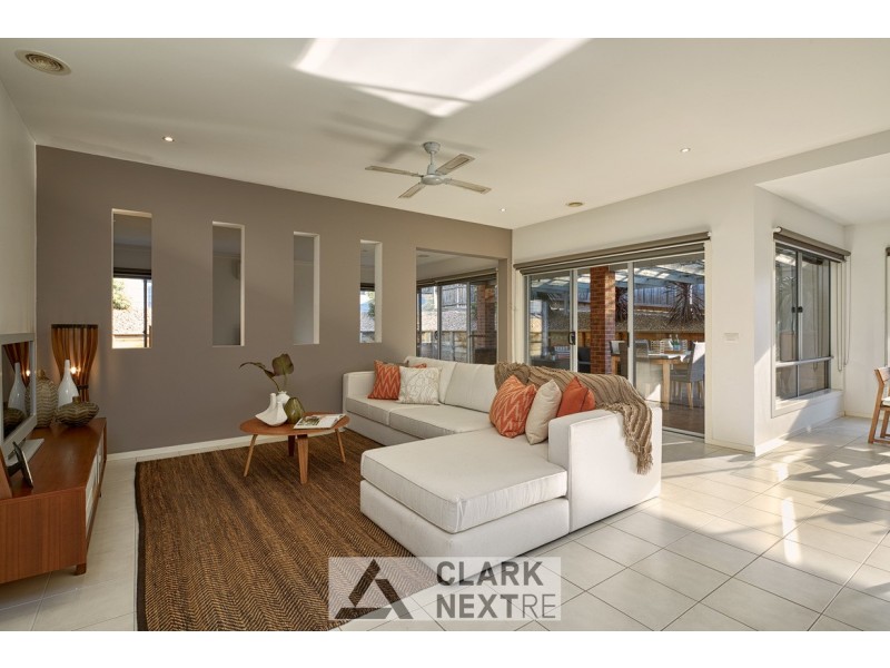 45 Grange Crescent, Warragul VIC 3820