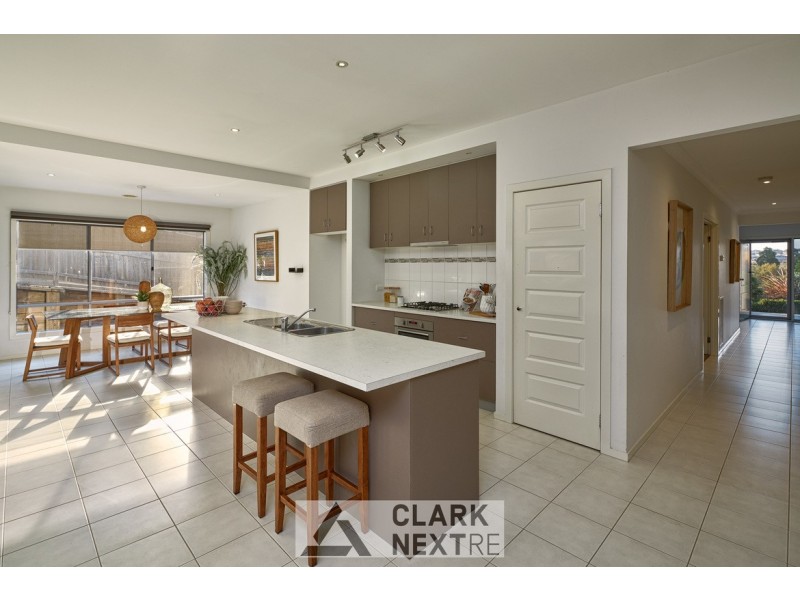 45 Grange Crescent, Warragul VIC 3820