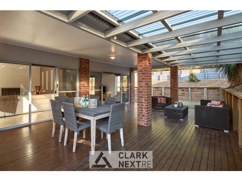 45 Grange Crescent, Warragul VIC 3820