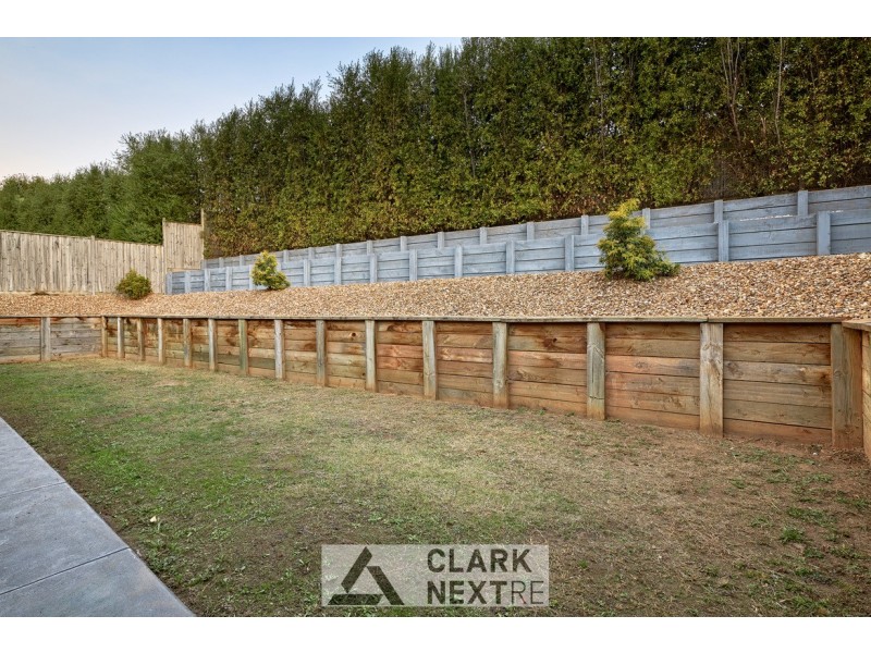 45 Grange Crescent, Warragul VIC 3820