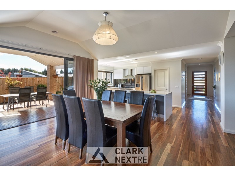 13 Hawkesburn Court, Warragul VIC 3820
