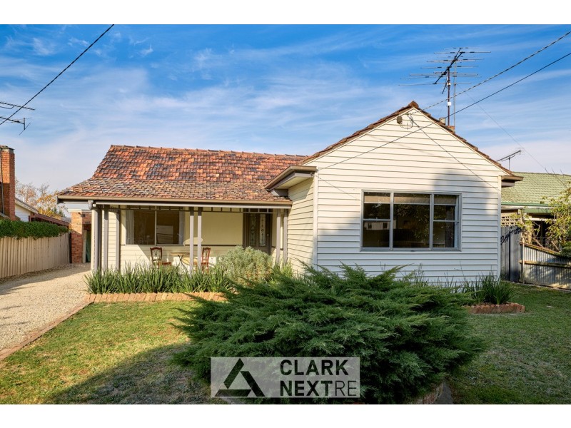 42 Summerlea Street, Trafalgar VIC 3824