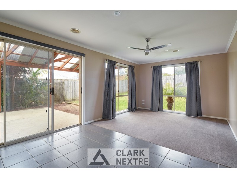 20 Rivendale Crescent, Drouin VIC 3818